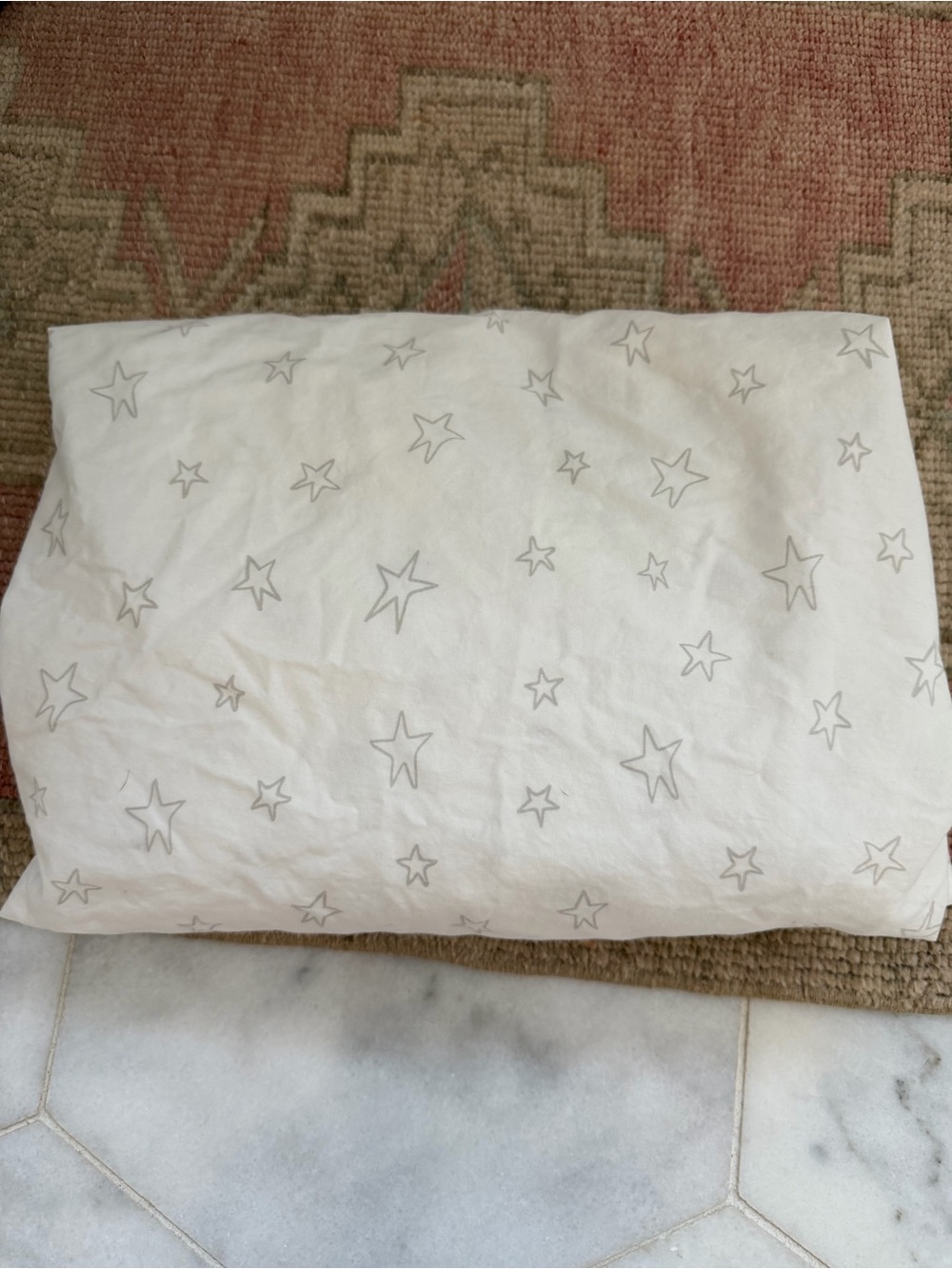 Crate and Barrel White Star Print Crib Sheet
